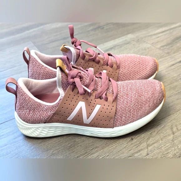 New Balance Fresh Foam Sport Womens Size 8 Pink White - Picture 1 of 8